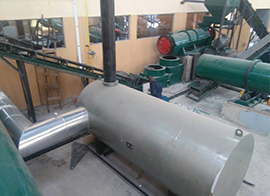 新型有機肥濕法造粒現場