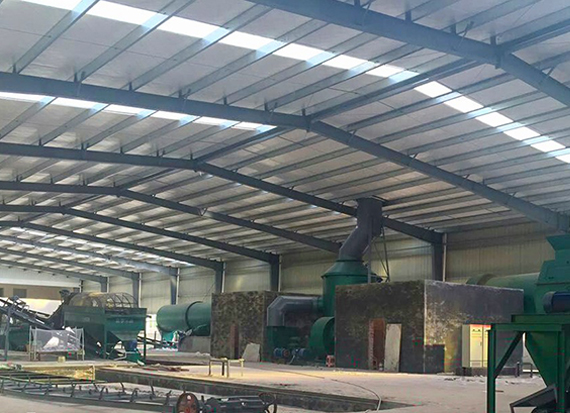 有機肥圓盤造粒生產現場